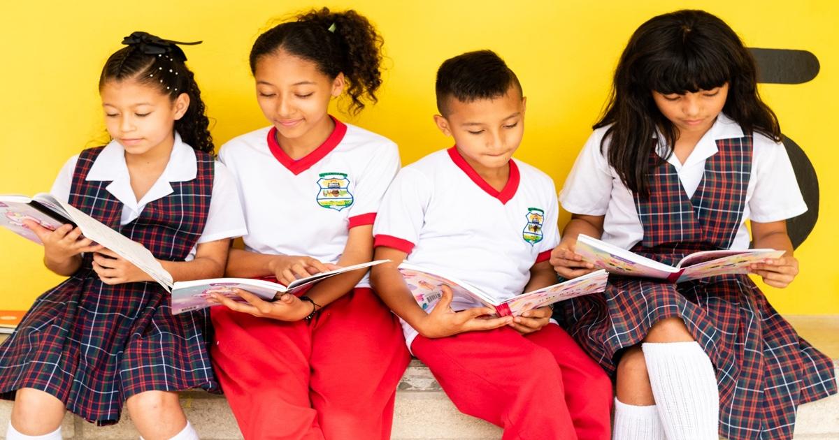 Antioquia: Le apuestan al bilingüismo para docentes y estudiantes