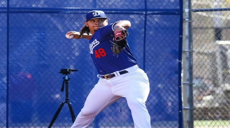 Dodgers de Los Ángeles son optimistas con Brusdar Graterol