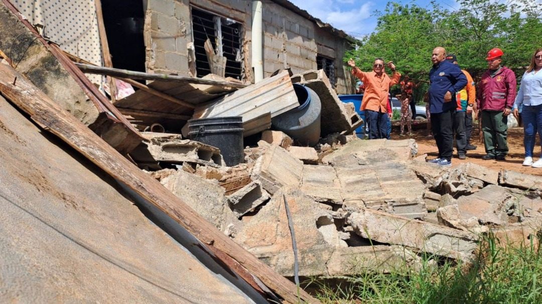 Más de 40 viviendas sufrieron sufrieron daños por serie de sismos, 28 tienen pérdida total