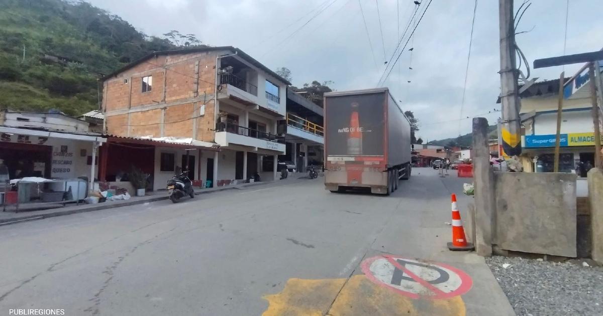 Noticias Chocó: Alcalde de El Carmen de Atrato pide levantar la protesta