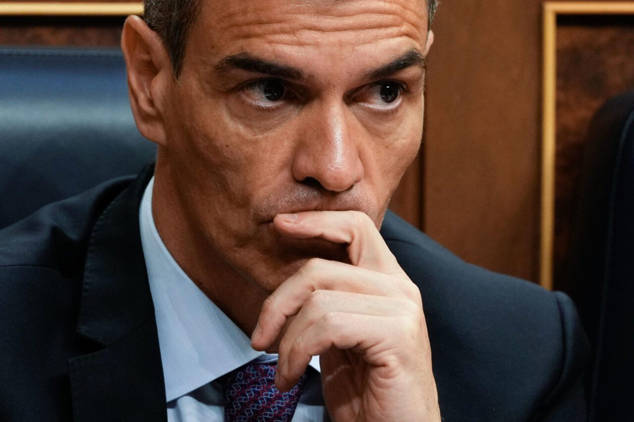 Sánchez responde a los procesos contra su esposa y su hermano