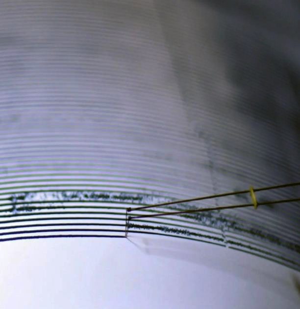 Fuerte temblor de 4.7 de profundidad sorprendió a los marabinos este #24Oct