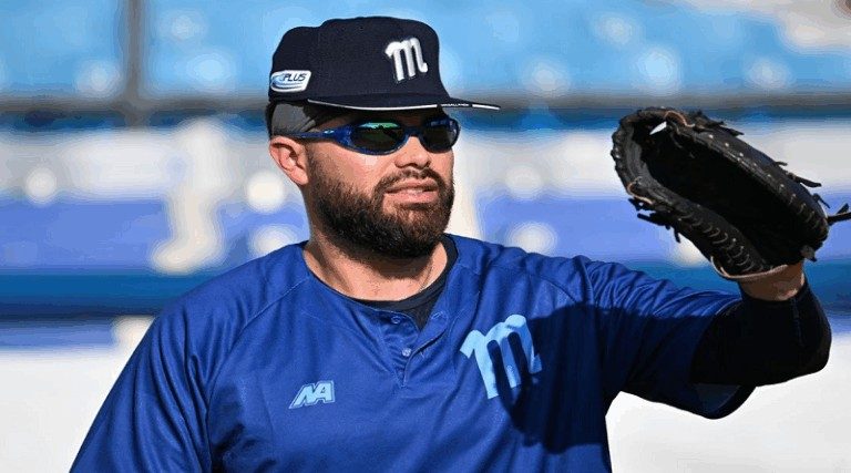 Renato Núñez encabeza el arranque de prácticas de Magallanes en Valencia